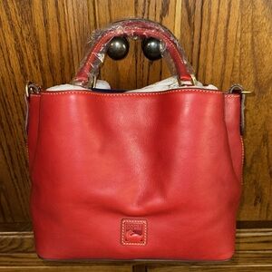 Dooney & Bourke NWT Florentine Small Brenna in Red